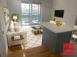 25-57 31st St #3, Astoria, NY 11102