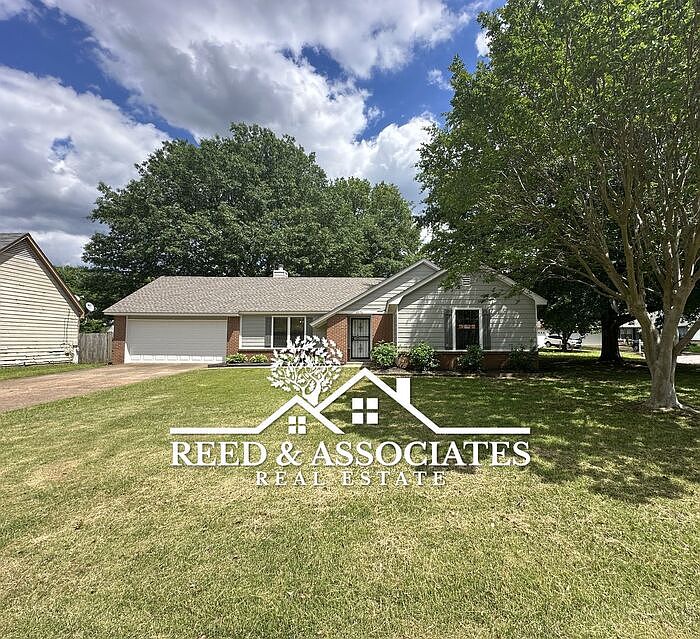 1st image of 2076 Lauren Ln