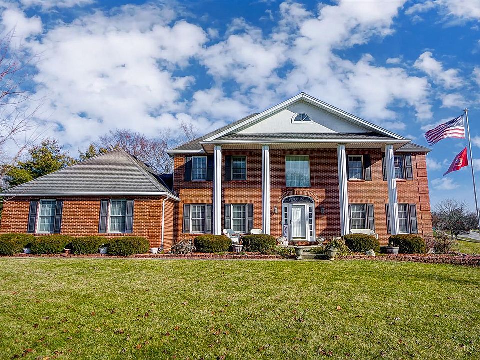 1st image of 1644 Ainsley Ln