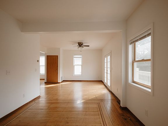 5th image of 2111 Colfax Ave S APT 2