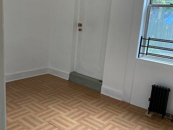 4th image of 1782 Nostrand Ave Suite 1