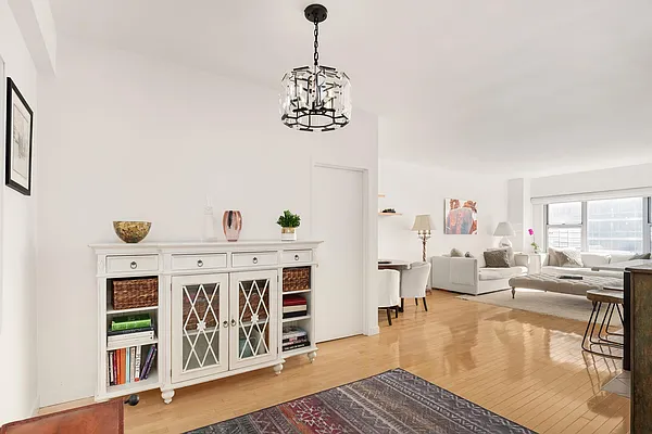 Sold by Compass | media 4