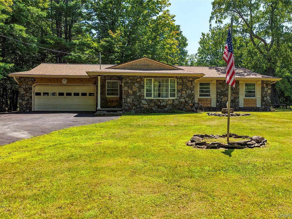 1st image of 907 Edison Timmerman Road