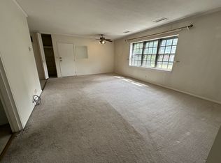 117 Lake Shore Rd APT 3, Brighton, MA 02135
