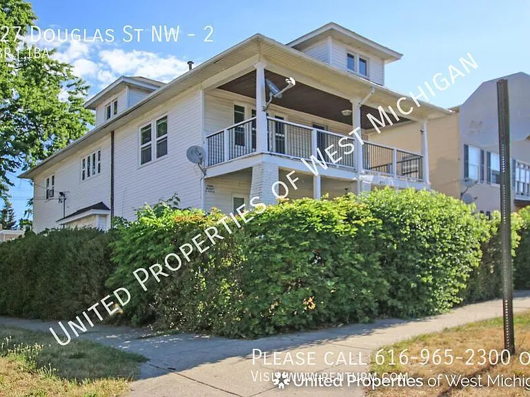 827 Douglas St NW #2 — Photo 14