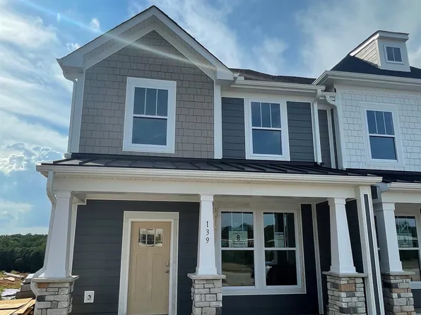139 Dalmatian Dr, Spartanburg, SC 29307