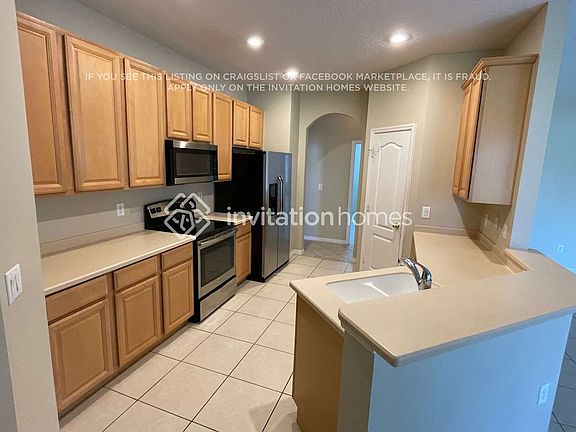 5th image of 107 Magnolia Park Trl