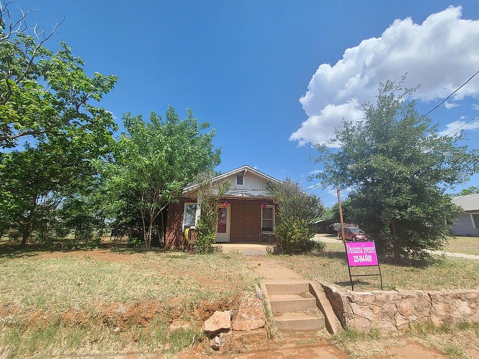 1st image of 613 Bowie St