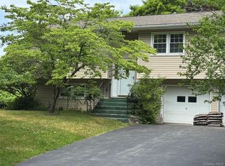 11 Lynbrook Road, Poughkeepsie, NY 12603