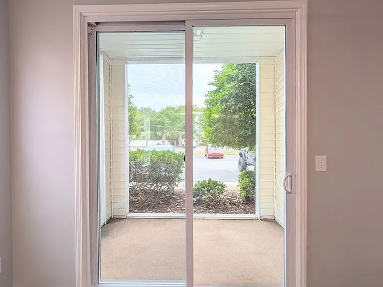 484 River Oaks Dr #62E — Photo 23