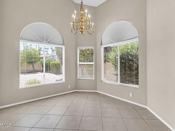 4th image of 1417 W LAKE MIRAGE Court