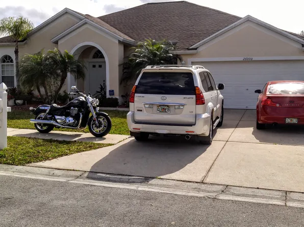 26000 Risen Star Dr, Zephyrhills, FL 33544