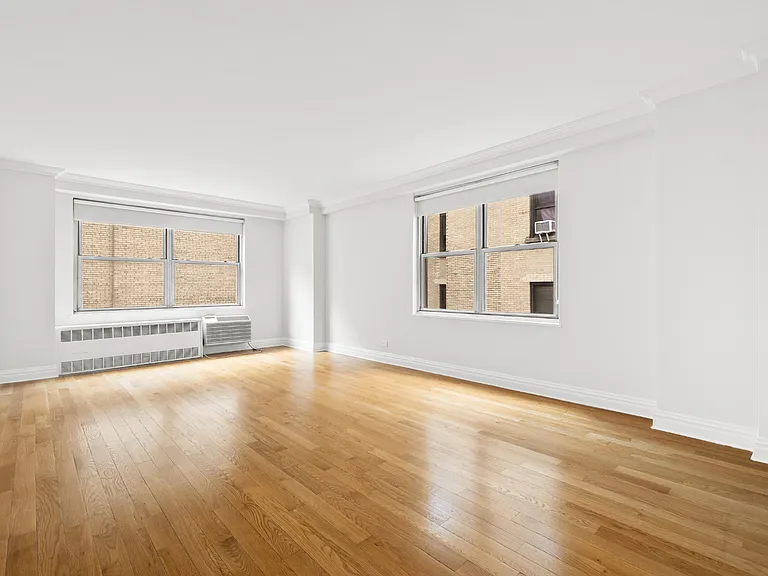 210 W 89th St #12D — Photo 1