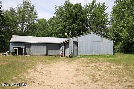 2nd image of 20800 40th Ave