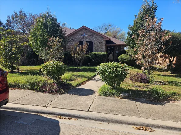 107 Larchbrook Dr, Desoto, TX 75115