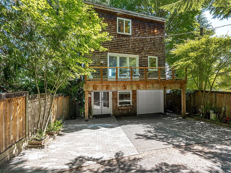 1st image of 1824 27th Avenue NW