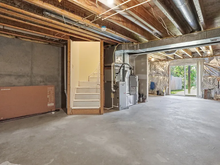 808 Marquette Dr — Photo 24
