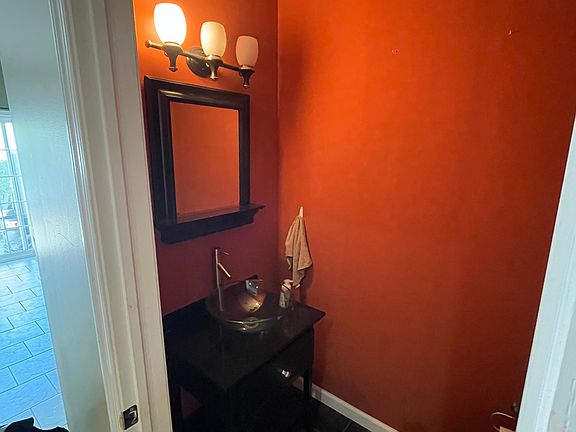 5th image of 1235 N Howard St #1235