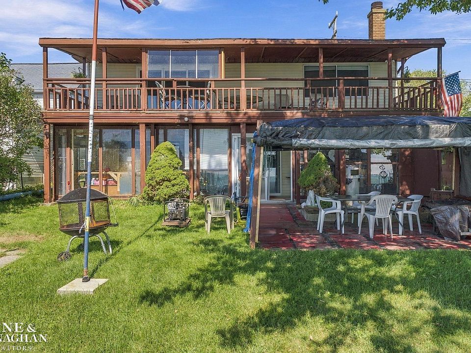 9325 Dixie Hwy, photo 2