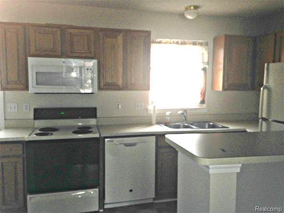 2nd image of 23457 Boller Ct #186