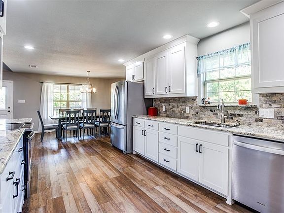 4th image of 123 Judah Cir