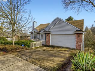 7550 SW Bayberry Dr, Beaverton, OR 97007