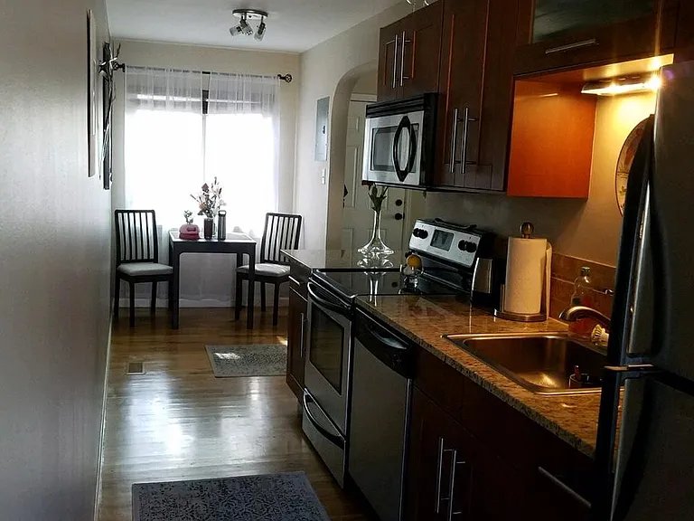 3652 N Clay St — Photo 8