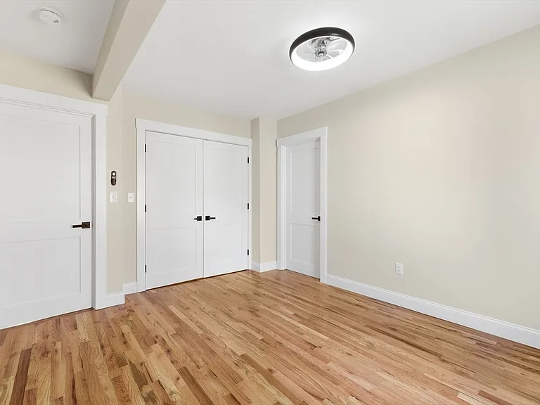 20 Beacon St #2 — Photo 12