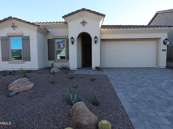 2nd image of 21369 W HILLCREST Boulevard
