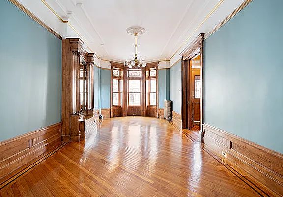 3rd image of 286 Sterling Pl