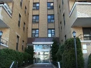 1st image of 150 W End Ave APT 4D