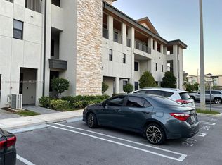 10443 NW 82nd St #4, Doral, FL 33178