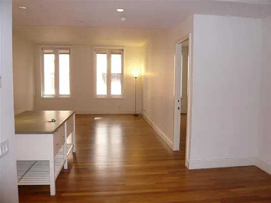 Rented by Sotheby's International Realty | media 21