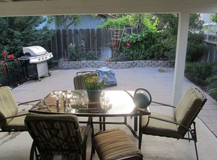 3287 N Sonora Ave, Fresno, CA