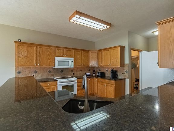 3rd image of 8117 Joshua Dr