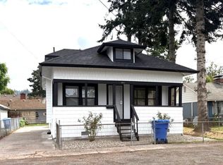 1012 S 6th Street, Kelso, WA 98626