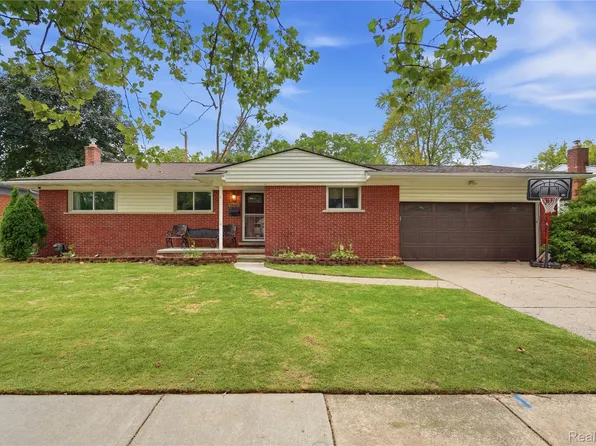 29103 Barkley St, Livonia, MI 48154