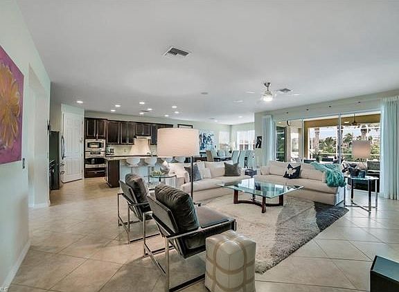 4th image of 15005 Cuberra Ln