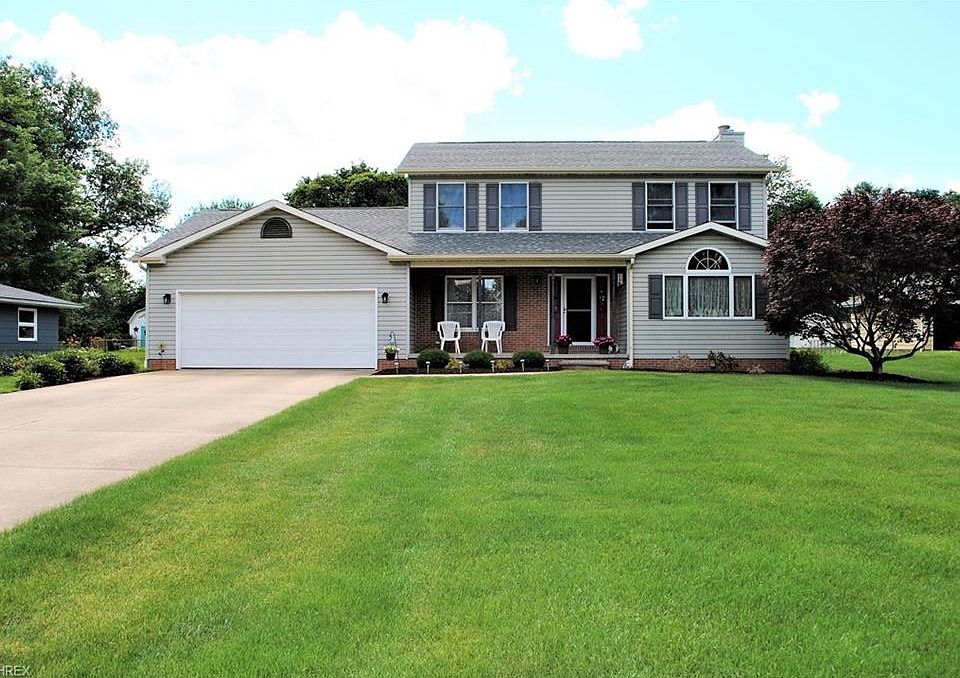 1st image of 735 Atwood Dr