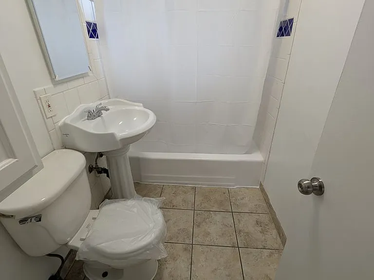 1631 W Lomita Blvd — Photo 8