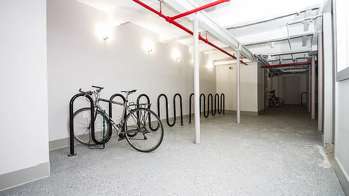 Rented by Nooklyn NYC LLC | media 9