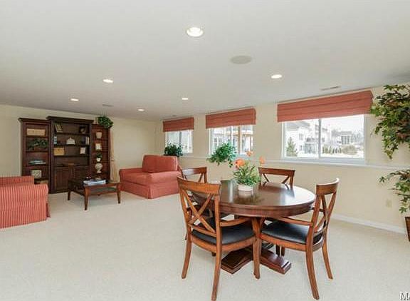5th image of 2006 Saint Madeleine Dr