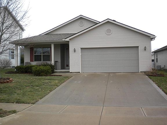 3rd image of 450 Bren Dr