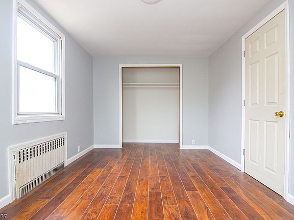 5th image of 178 Belleville Ave