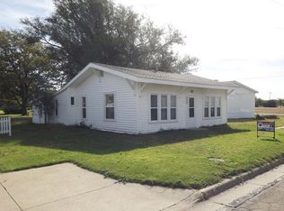 230 S Main St, Lucas, KS 67648