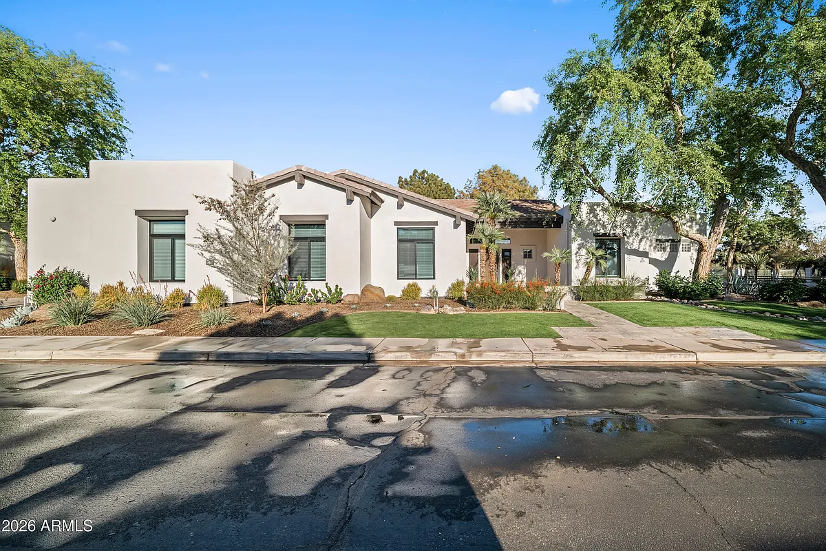 Building Photo - 11785 N 83rd Pl