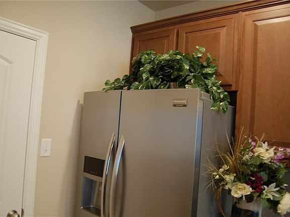 5th image of 265 Barrington Ln