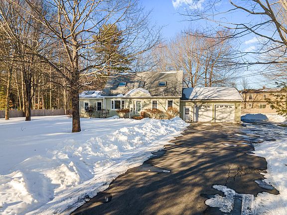 3rd image of 14 Patoine Place