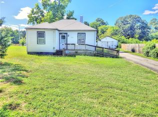 1030 Woodstock Rd, Richmond, VA 23224