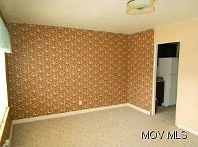5th image of 1404 41st St